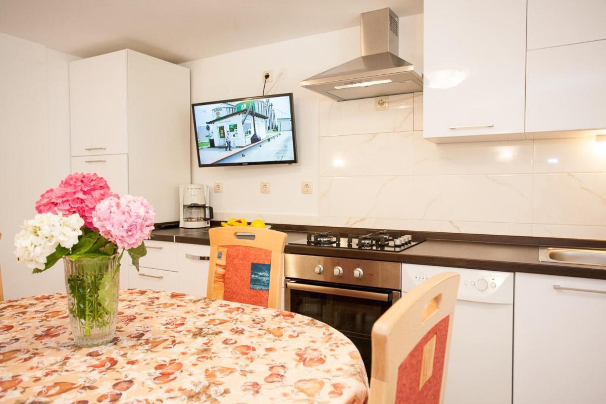Apartments Melita 克尔克 外观 照片